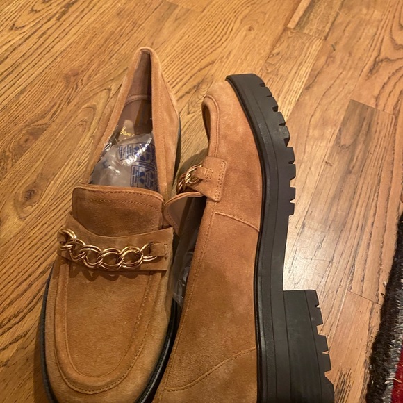 NEW Sam Edelman suede tan loafer - Picture 2 of 3
